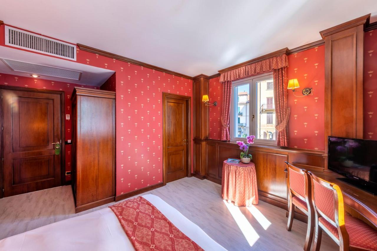 Hotel Du Lac מנאג'יו מראה חיצוני תמונה