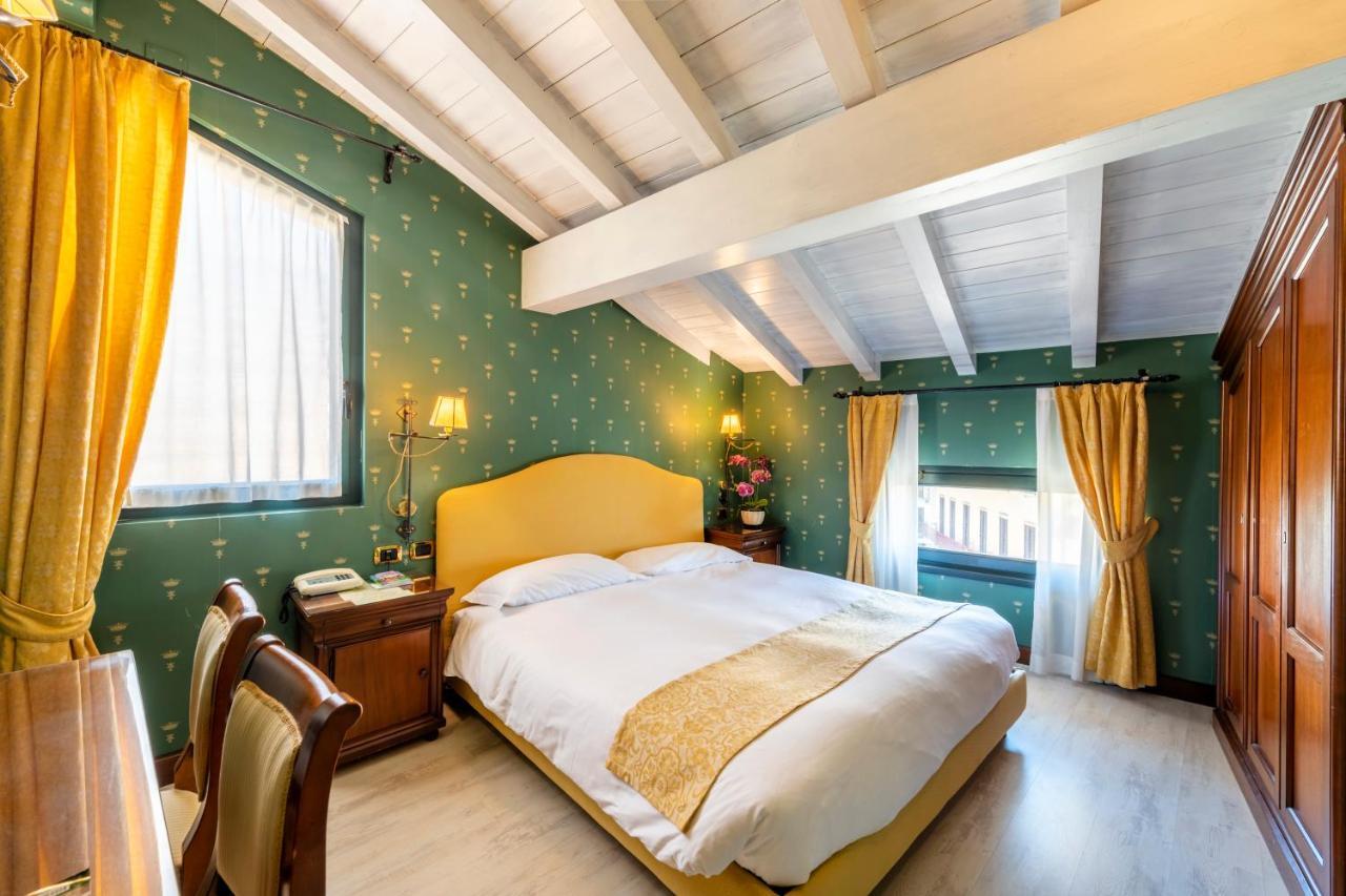 Hotel Du Lac מנאג'יו מראה חיצוני תמונה